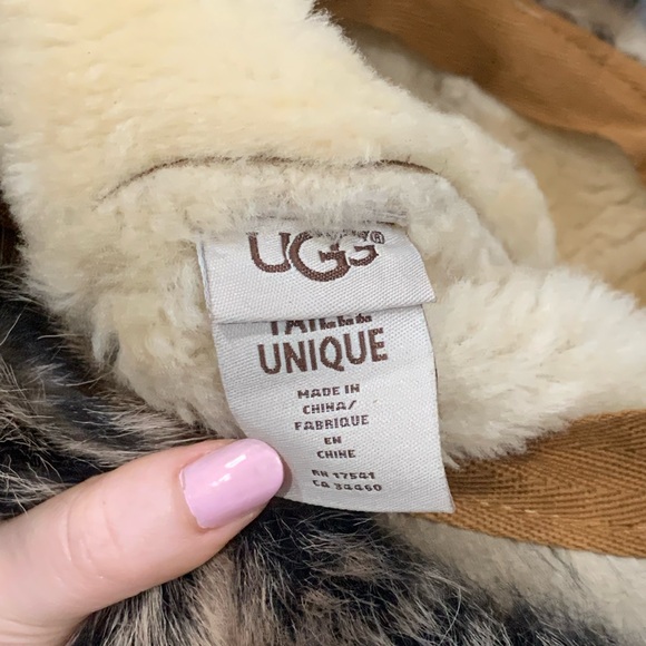 New Ugg Toscana Aviator Trapper Hat Shearling Chestnut with Real Fur One Size - Picture 7 of 10